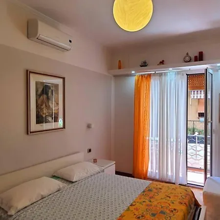 2 Bedrooms,Big Balcony,2 Air Conditioning,Near Sea شقة راباللو